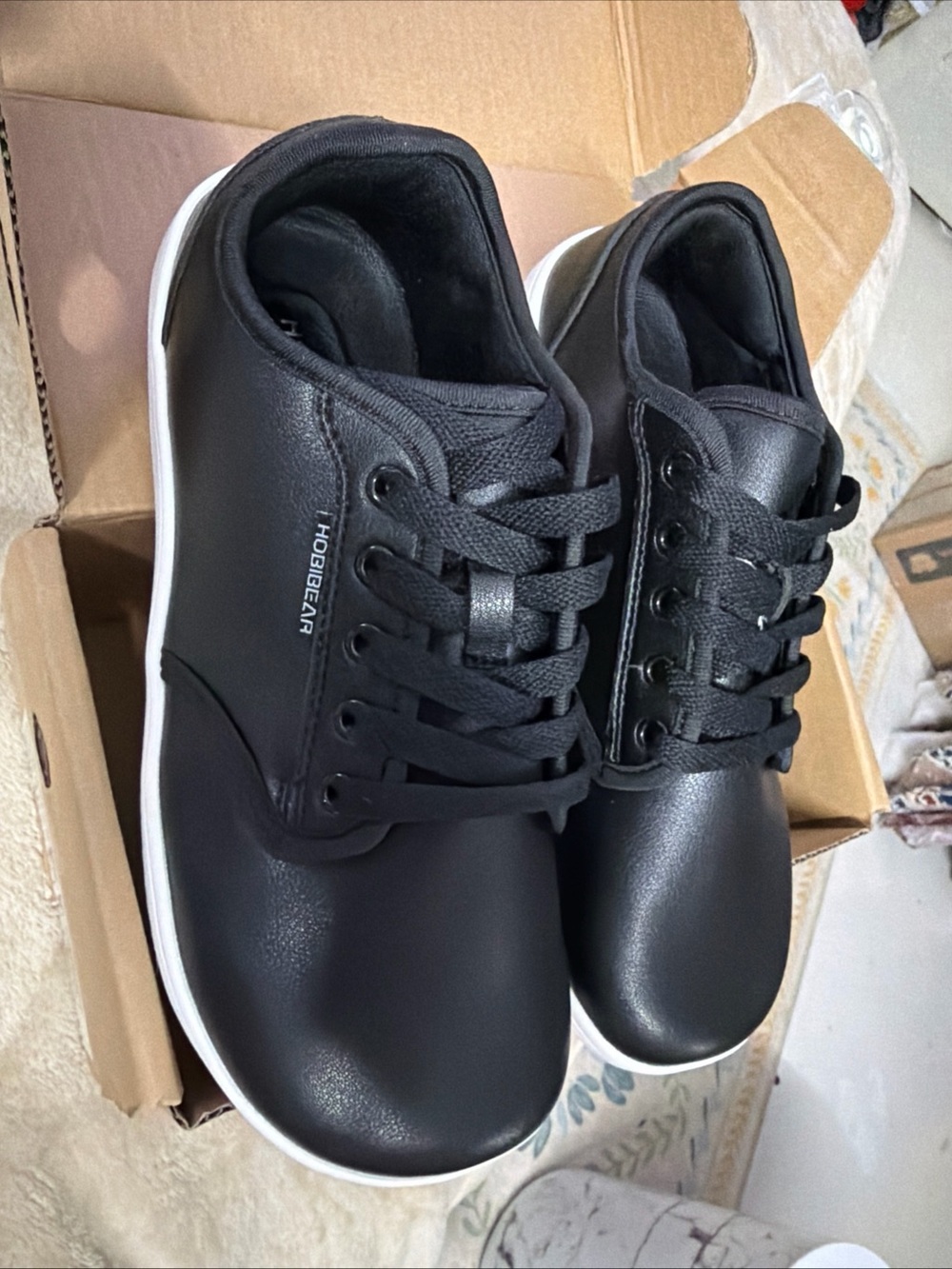 Hobibear unisex EU 39 size 8 men’s 6.5/7 Black Casual Lace-Up Sneakers